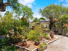 5713 NE 17th Ave, Fort Lauderdale FL 33334