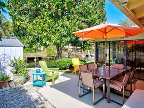 2555 Nassau Ln, Fort Lauderdale FL 33312