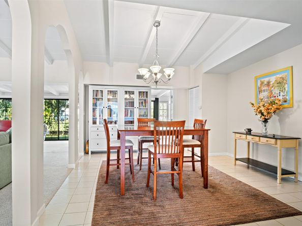 2555 Nassau Ln, Fort Lauderdale FL 33312