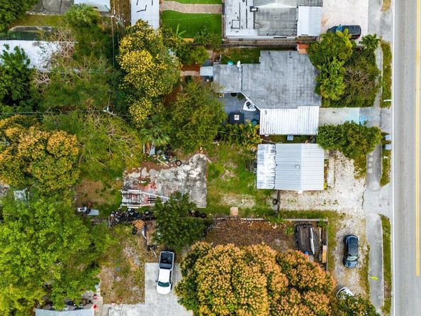 1047 Miner Road, Lake Worth FL 33462