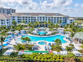 2000 Presidential Way Ph5, West Palm Beach FL 33401