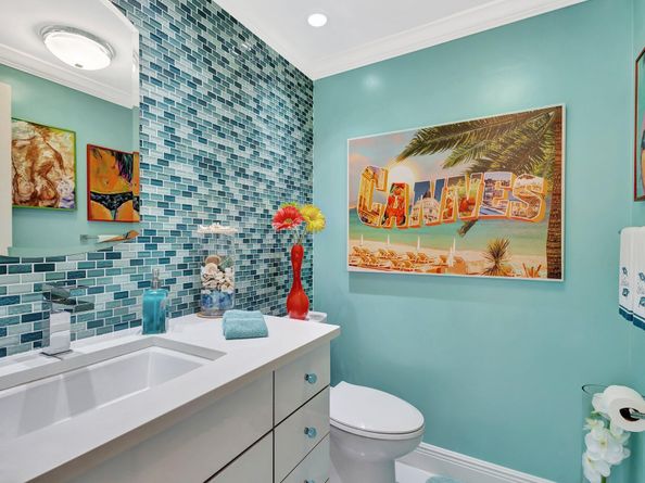 2000 Presidential Way Ph5, West Palm Beach FL 33401