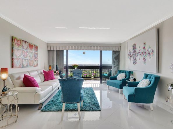 2000 Presidential Way Ph5, West Palm Beach FL 33401