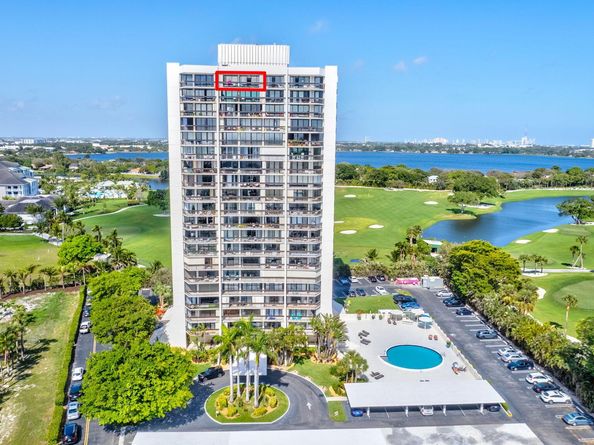 2000 Presidential Way Ph5, West Palm Beach FL 33401