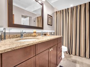745 NE 195th St, Miami FL 33179