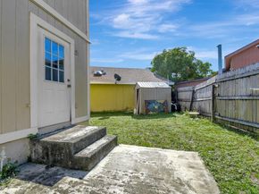 2420 SW 80th Ter, Miramar FL 33025