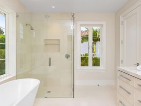 422 Australian Avenue, Palm Beach FL 33480