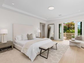 422 Australian Avenue, Palm Beach FL 33480