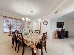 4270 NW 40th St 208, Lauderdale Lakes FL 33319