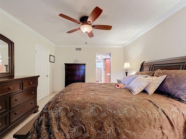 4270 NW 40th St 208, Lauderdale Lakes FL 33319