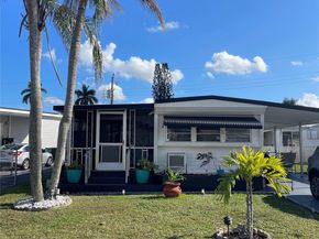 8610 SW 18th Ct, Davie FL 33324