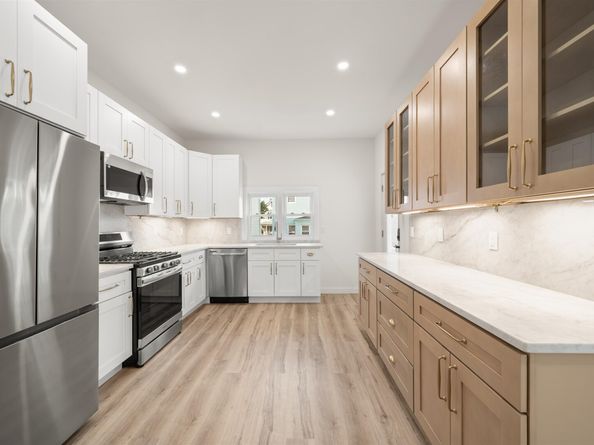 13 East 32nd St, Bayonne NJ 07002