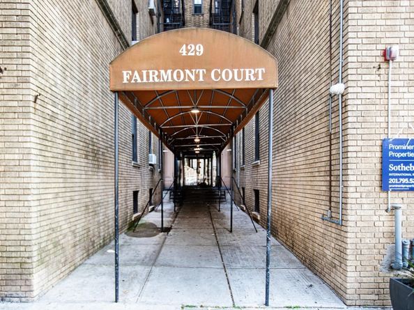 429 Fairmount Ave 403, Jersey City NJ 07306