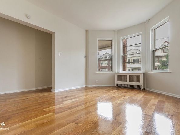 49 Warner Ave, Jersey City NJ 07305