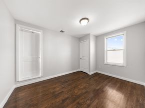 12 Juliette St, Bayonne NJ 07002