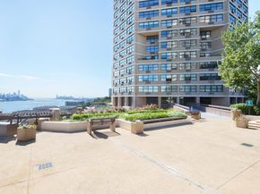 7004 Blvd East 38A, Guttenberg NJ 07093