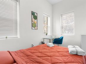 86 Essex St 2C, Jersey City NJ 07302