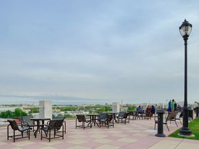 4 Beacon Way 211, Jersey City NJ 07304