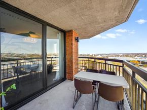 2005 Harmon Cove Tower, Secaucus NJ 07094