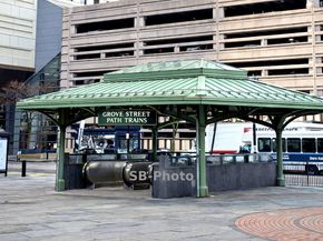 135 Montgomery St 16A, Jersey City NJ 07302