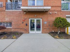 3 Greenwich Dr 97, Jersey City NJ 07305