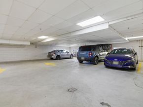 3 Greenwich Dr 97, Jersey City NJ 07305