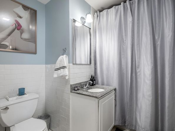 53 14th St 2B, Hoboken NJ 07030