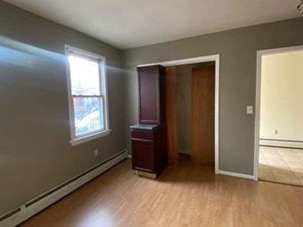 91 West 19th St, Bayonne NJ 07002