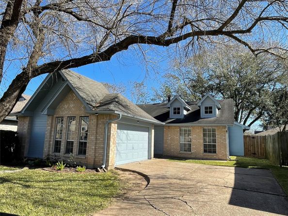 8531 Grand Knolls Drive, Houston TX 77083