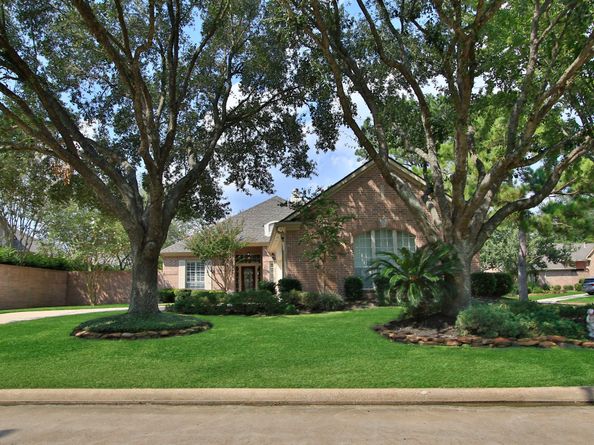 1231 Heath Hollow Drive, Spring TX 77379