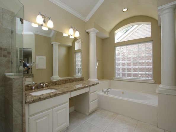 1231 Heath Hollow Drive, Spring TX 77379