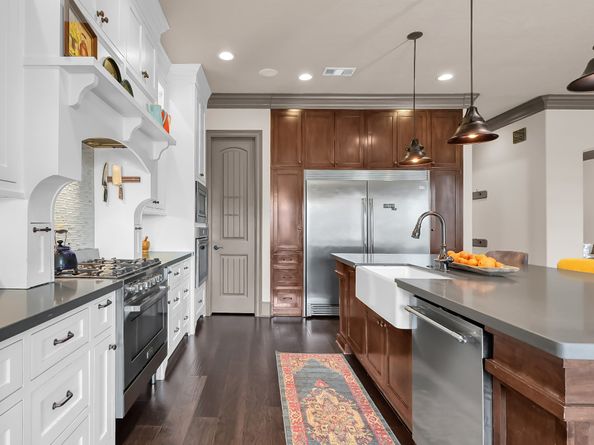 2404 Bramlet Drive, Conroe TX 77304