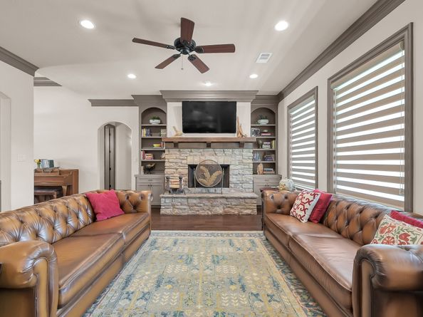 2404 Bramlet Drive, Conroe TX 77304