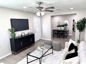 1106 Aubert Street, Houston TX 77017