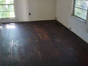 5903 Willow Glen Drive, Houston TX 77033
