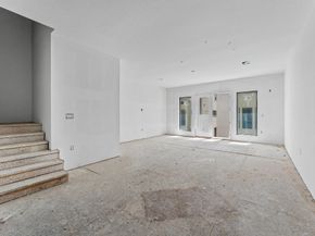 918 Patterson Street, Houston TX 77007