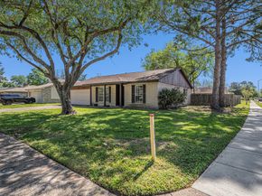 454 Buoy Road, Houston TX 77598