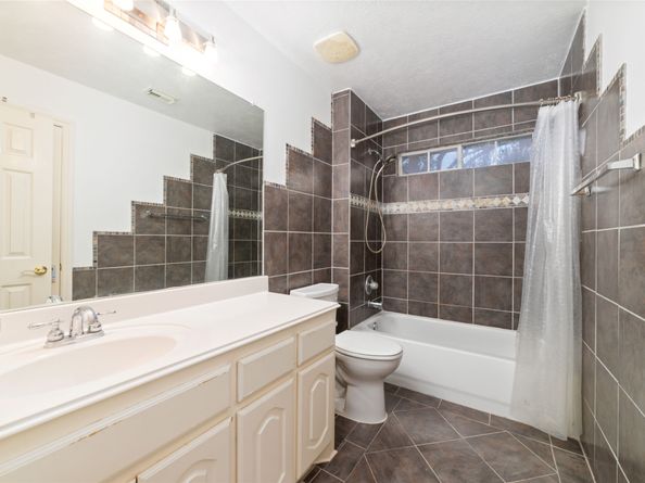 16243 Pinon Vista Drive, Houston TX 77095