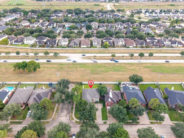 16243 Pinon Vista Drive, Houston TX 77095