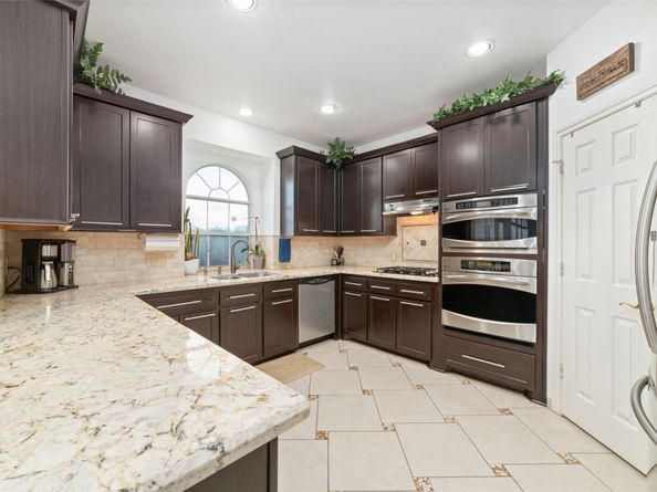 16243 Pinon Vista Drive, Houston TX 77095