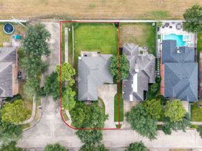 16243 Pinon Vista Drive, Houston TX 77095