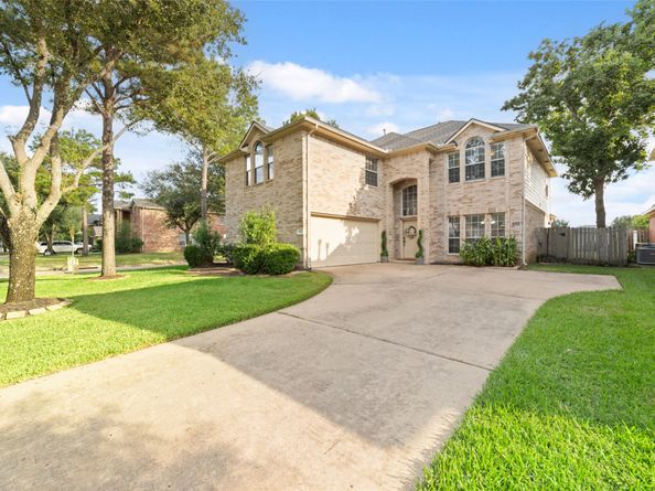 16243 Pinon Vista Drive, Houston TX 77095
