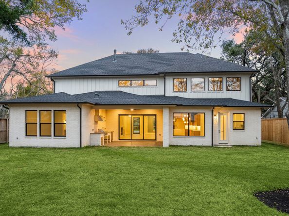 1510 Longacre Drive, Houston TX 77055