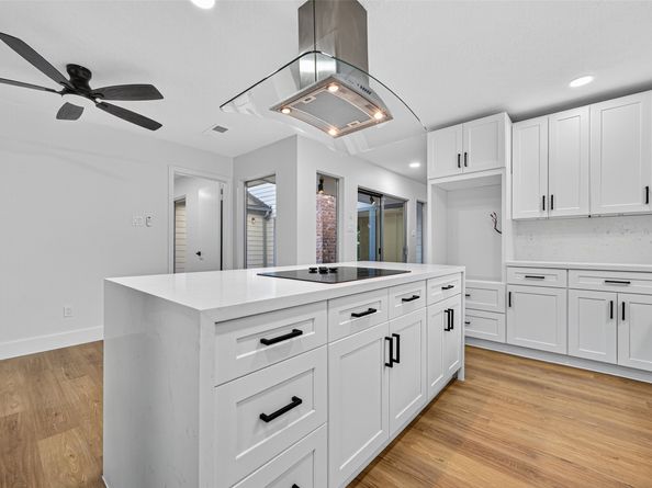 12210 Waldemar Drive, Houston TX 77077