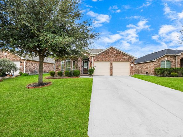 13918 Goodridge Drive, Houston TX 77048