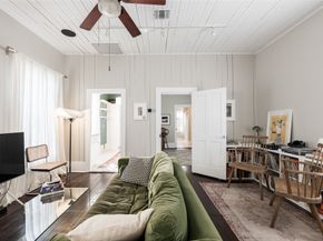 2011 Decatur Street, Houston TX 77007