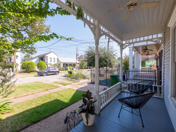 2011 Decatur Street, Houston TX 77007