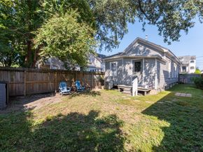 2011 Decatur Street, Houston TX 77007