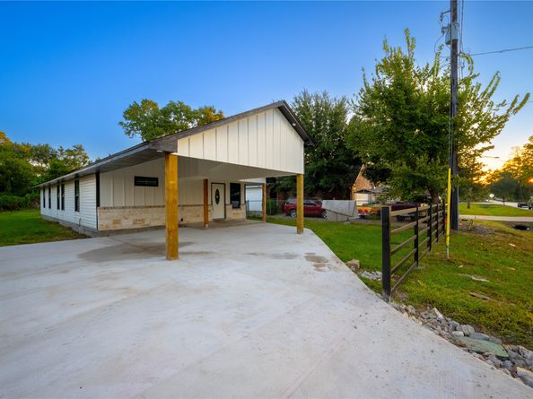 8009 Locksley Road, Houston TX 77078