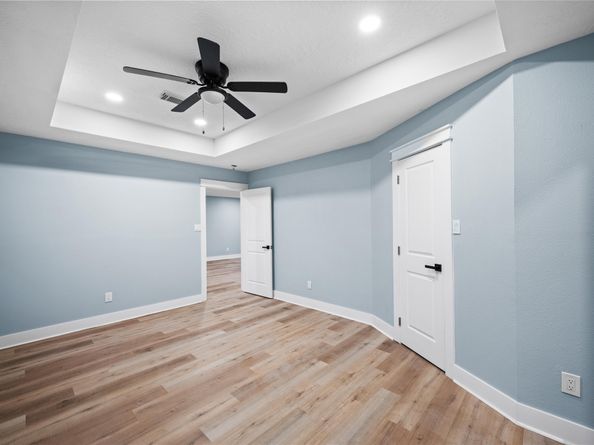 8009 Locksley Road, Houston TX 77078